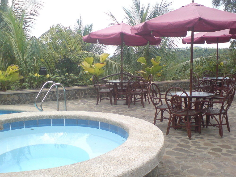 G'S Grand Resort And Convention Center Panglao Eksteriør bilde