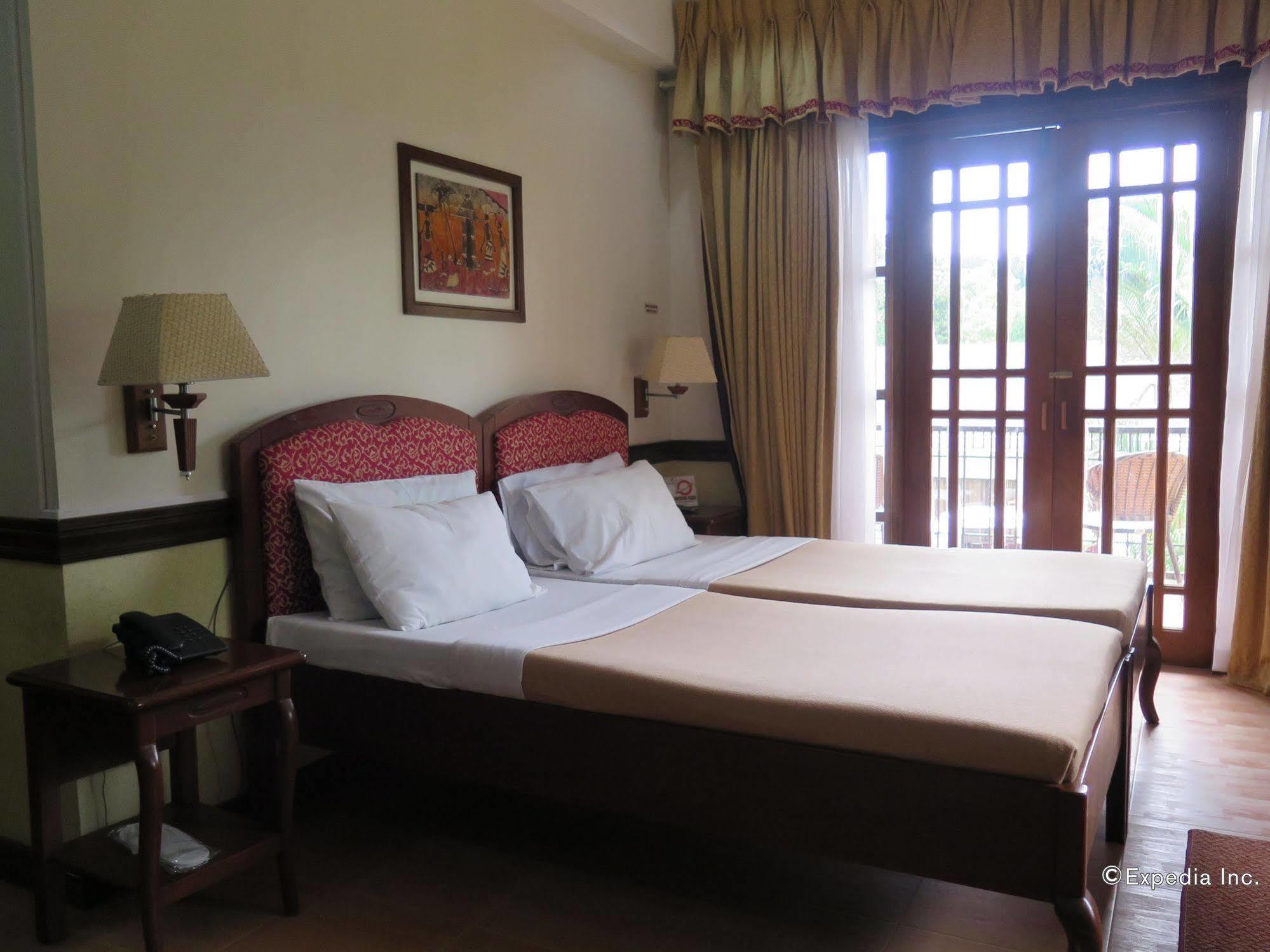 G'S Grand Resort And Convention Center Panglao Eksteriør bilde